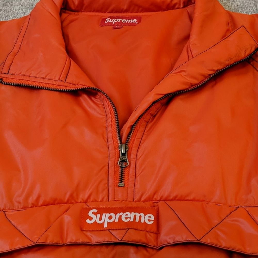 Supreme - Picture 4 of 15